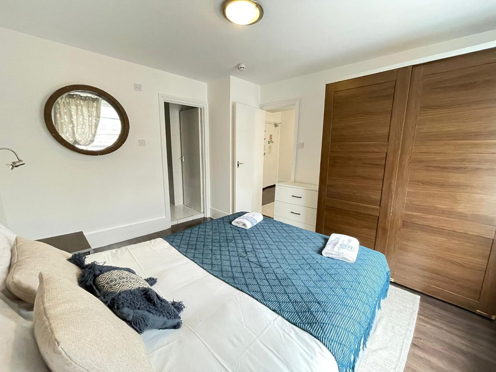 Captivating 1-Bed Apartment In London Kültér fotó